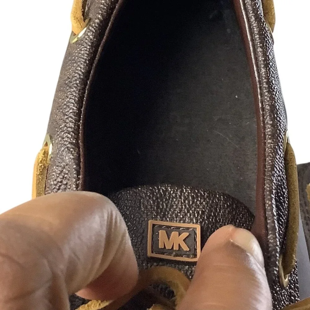 Michael Kors Womens Duck Shoes‎ Brown Rubber Sole Lace Up Size 8 Sturdy Outdoor